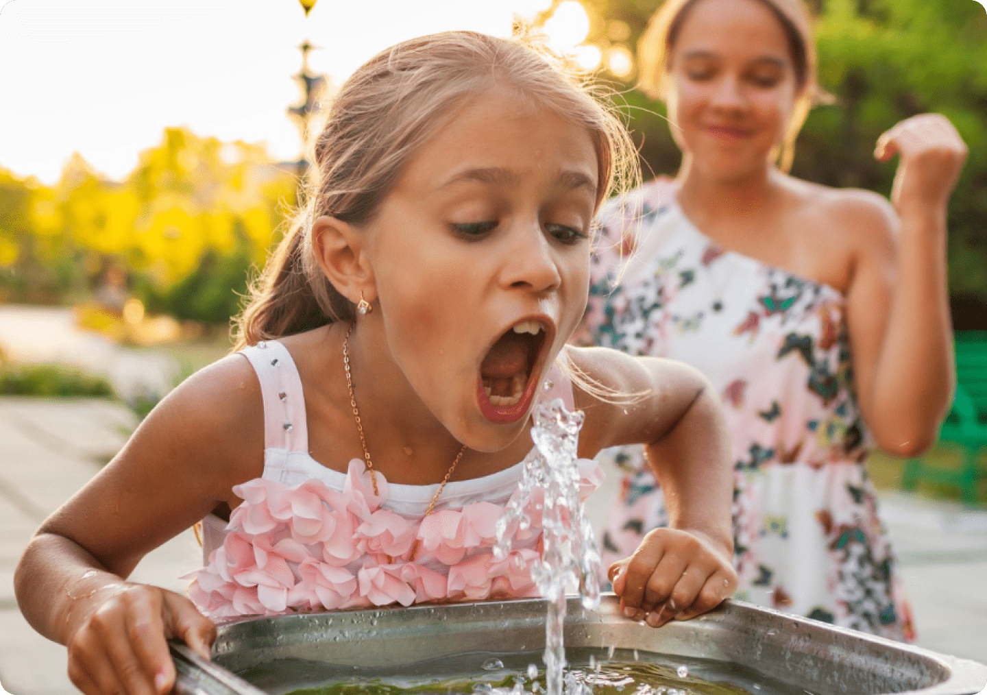 Water refill stations help travellers reduce plastic